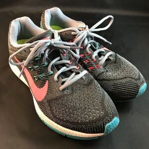 NIKE Structure 18 Womens Running Black Size 9.5
